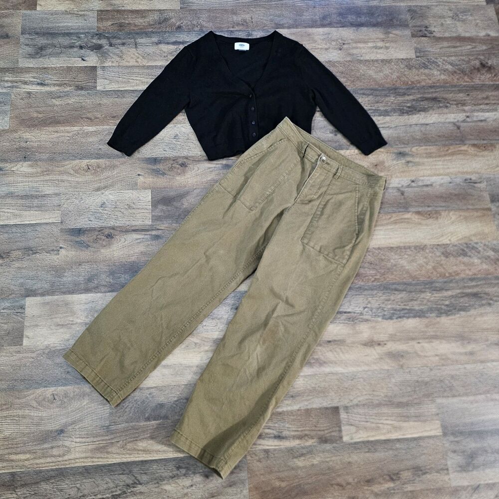 Old Navy Cardigan & Cargo Pants Outfit Set S Black Olive Utility Coord